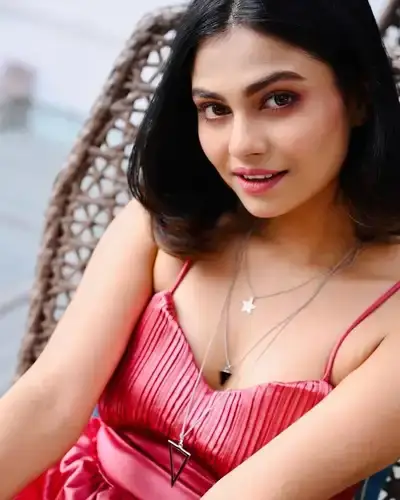 Call Girls Service in Milkipur